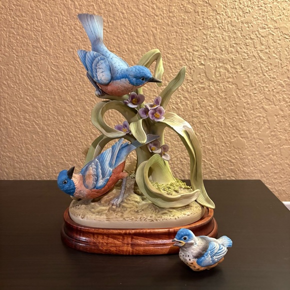 Andrea By Sadek Other - Andrea by Sadek Blue Bird Family With Wooden Base